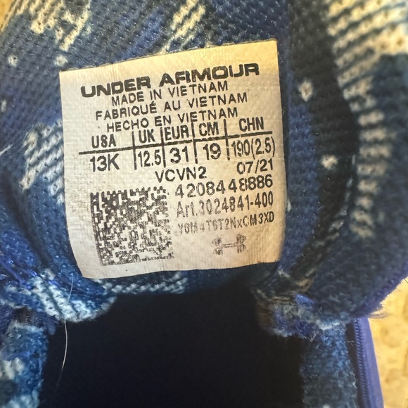 Under Armour Boys size 13k tennis shoes/sneakers - Picture 7 of 8
